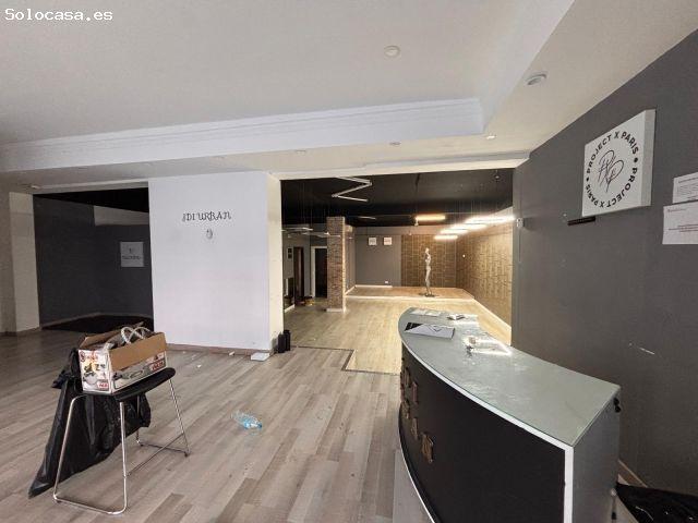 Local Comercial en alquiler en Nucli Antic, Baix Llobregat