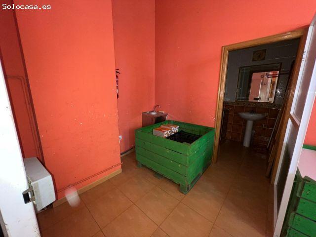 Local Comercial en alquiler en Flores del Sil, El Bierzo