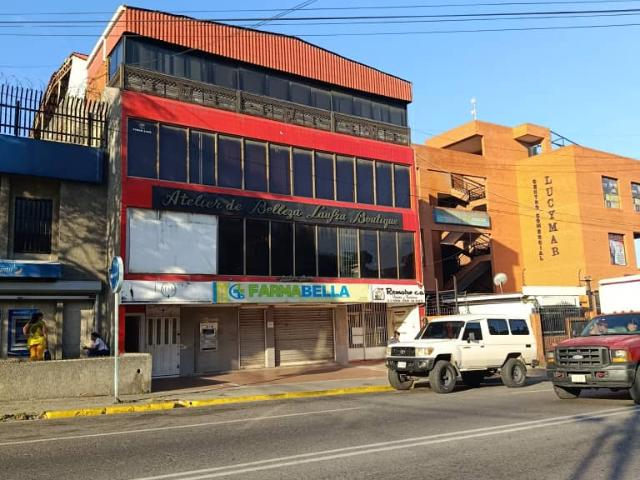 Local Comercial en alquiler en Catia La Mar, Vargas