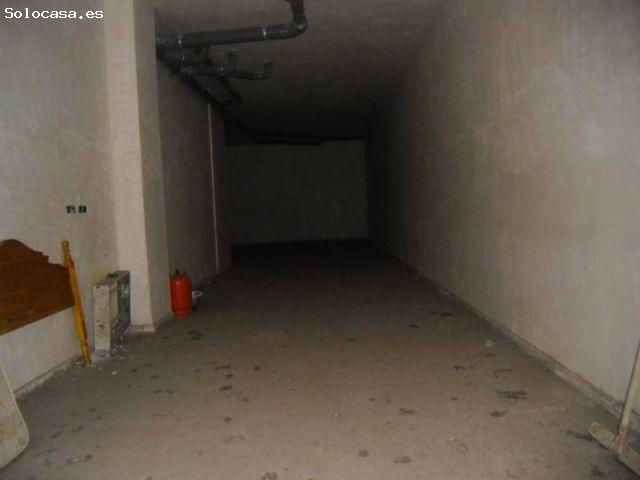Local Comercial en alquiler en Elche De La Sierra, Dones de les Palmes