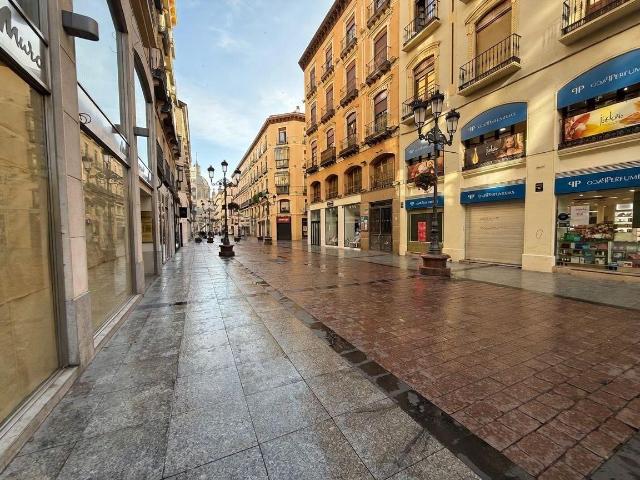 Local Comercial en alquiler en Casco Histórico, Zaragoza