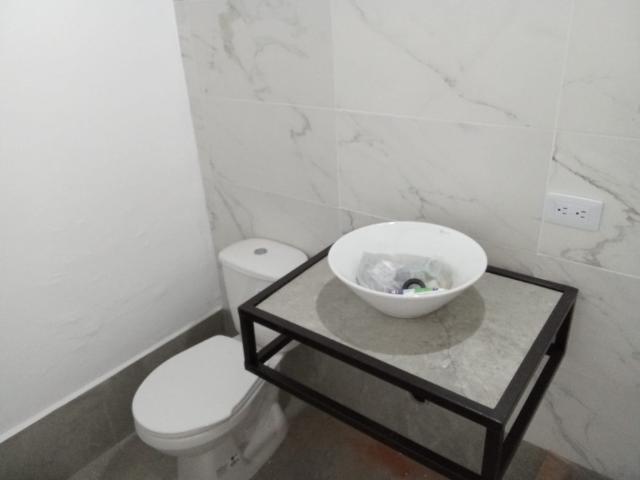 Local En Arriendo En Giron En Casco Antiguo A225432