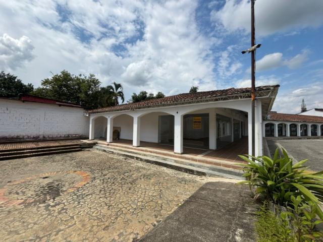 Local en arriendo en Belalcázar, Jamundí