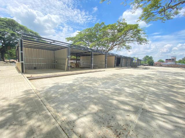 Local En Arriendo En San Pedro En. A176705
