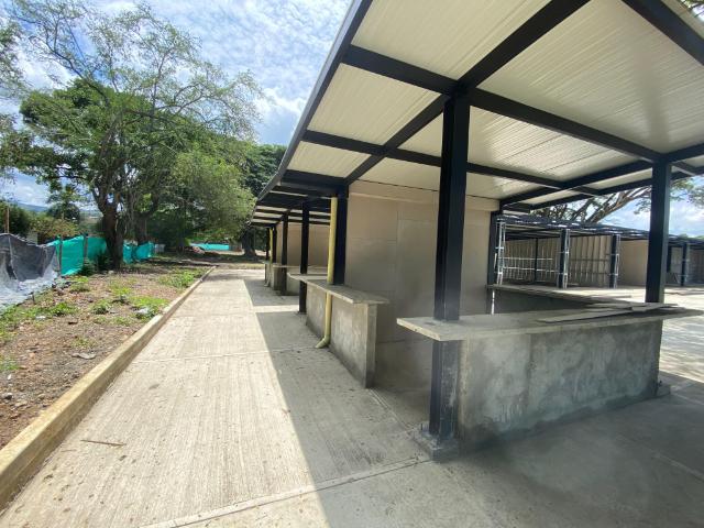 Local En Arriendo En San Pedro En. A176705