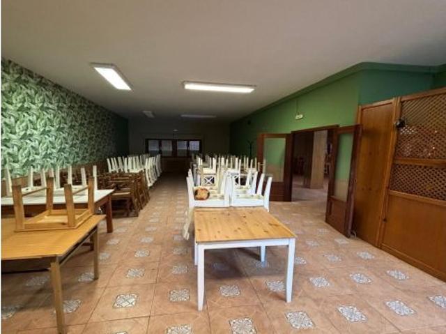 Local Comercial en venta en Cistérniga, Castilla y León