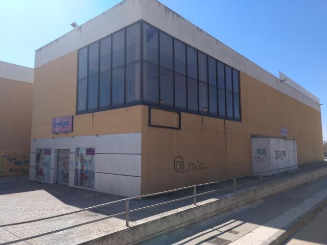 Local Comercial en venta en Cabanillas Del Campo, Castilla-La Mancha
