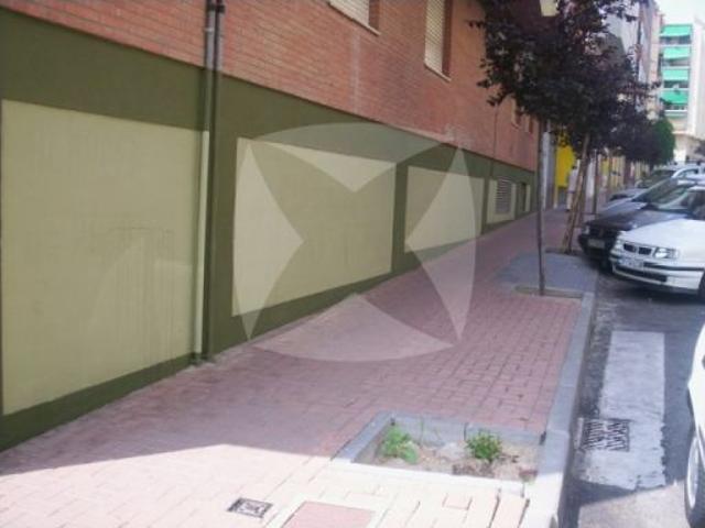 Local Comercial en venta en Margallo, Cáceres