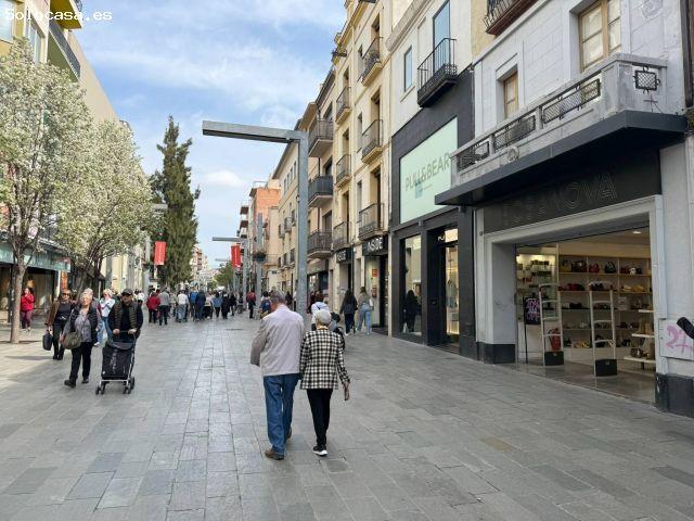 Local Comercial en alquiler en Centre, Vallès Oriental