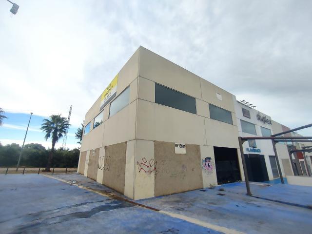 Local Comercial en venta en Amposta