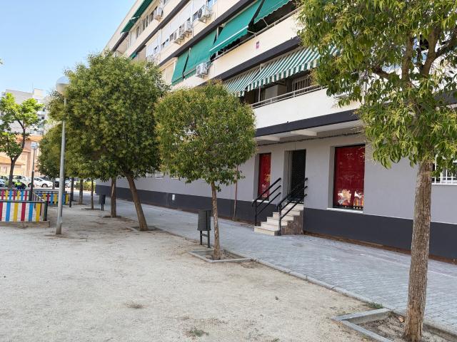 Local Comercial en venta en Latina, Madrid