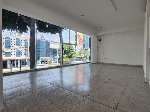 Local Comercial en renta en Iztapalapa, Ciudad de México