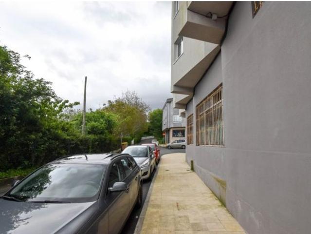 Local Comercial en venta en Oleiros, A Coruña