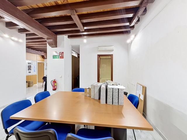 Oficina en alquiler en Casco Antiguo, Sevilla