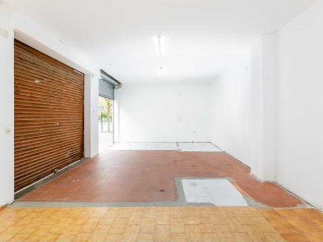 Local Comercial en venta en La Granada, Castaño - Mirasierra