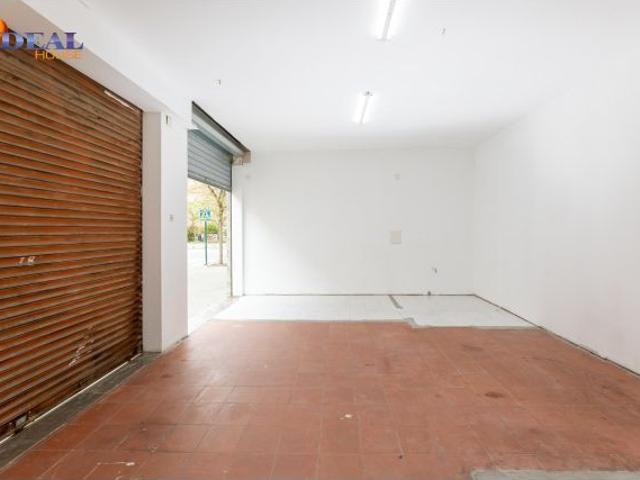Local Comercial en venta en La Granada, Zaidín - Vergeles
