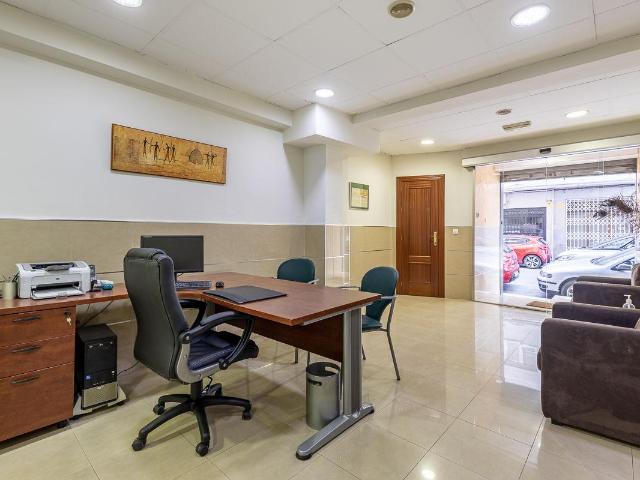 Oficina en venta en Plaza Toros - Doctores - San Lázaro, Granada