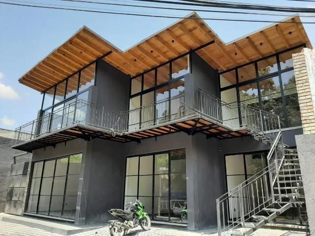 Local Comercial en renta en Valle De Bravo, Estado de México