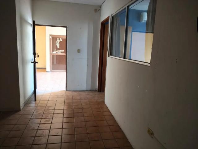 Local Comercial en renta en Gral. Escobedo, Nuevo León