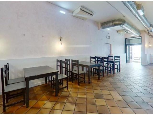 Local Comercial en alquiler en Torrejón De La Calzada, Madrid