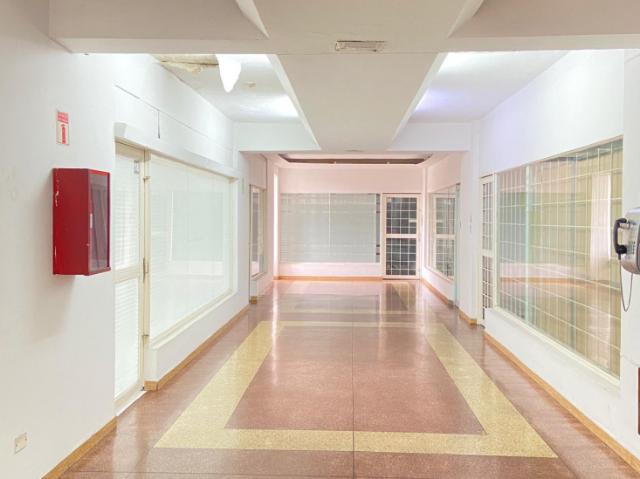 Local Comercial en venta en Los Teques, Miranda