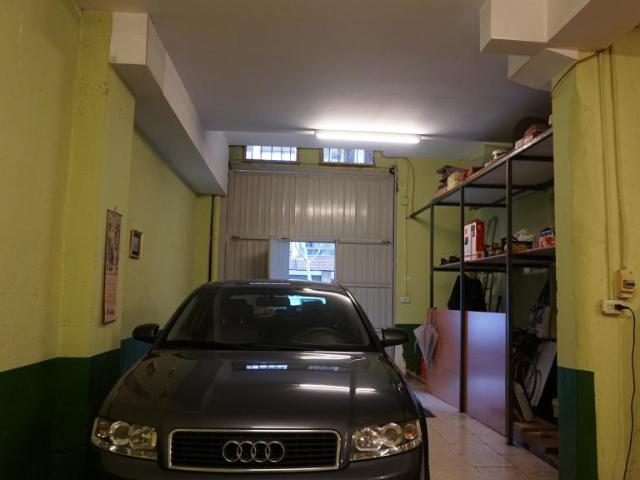 Local Comercial en venta en Etxebarri, Barrio Kukullaga