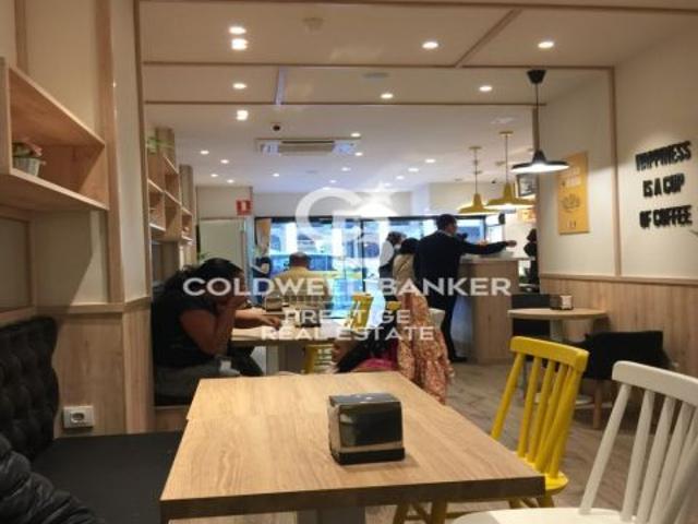 Local Comercial en venta en la Dreta de l'Eixample, Barcelona