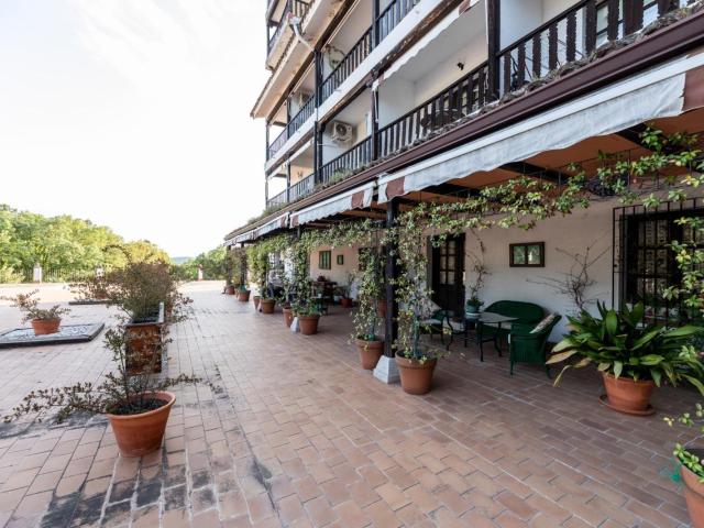 Local Comercial en venta en Arenas De San Pedro