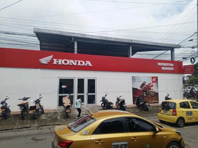 Local en venta en Santander
