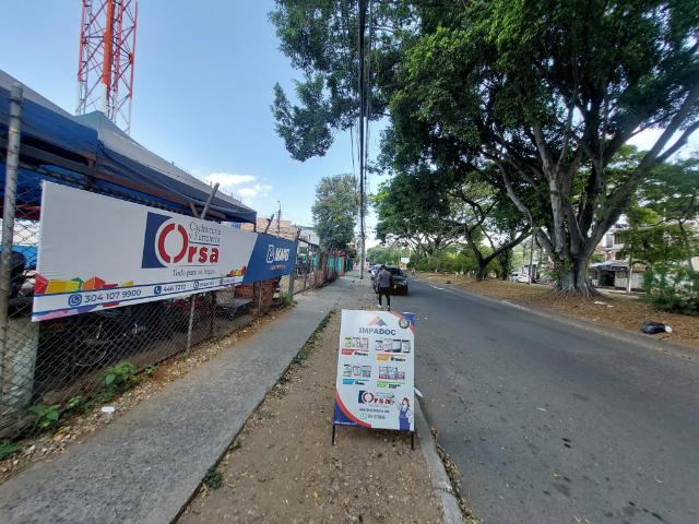Local en venta en Sur, Los Guayacanes