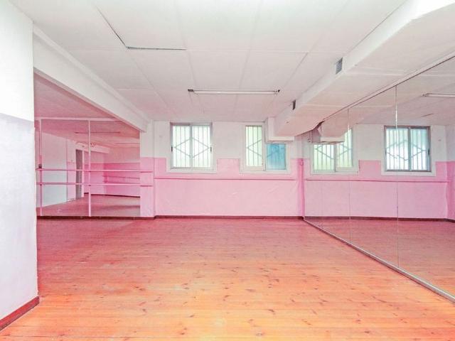 Local Comercial en venta en Centre, Santa Coloma de Gramenet