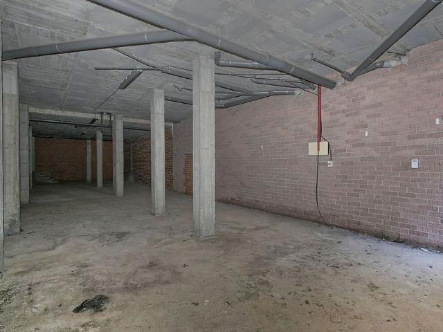Local Comercial en venta en Zona Esportiva, Vallès Occidental