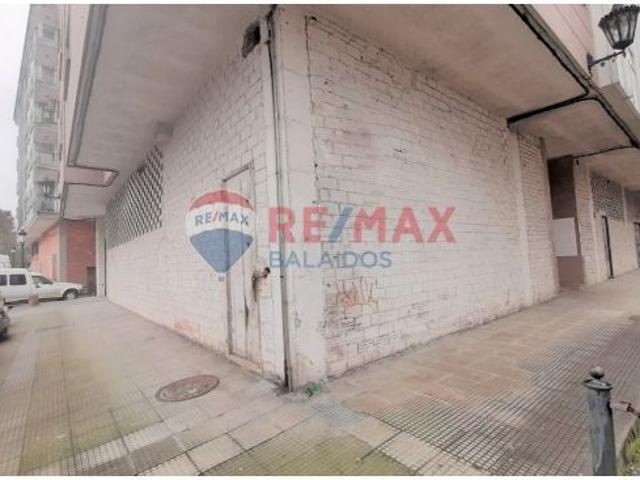 Local Comercial en venta en Ponteareas, O Paseo Matutino