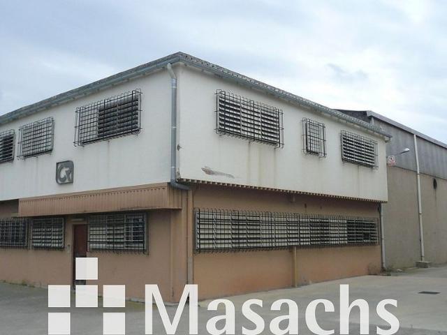Nave en venta en Celrà