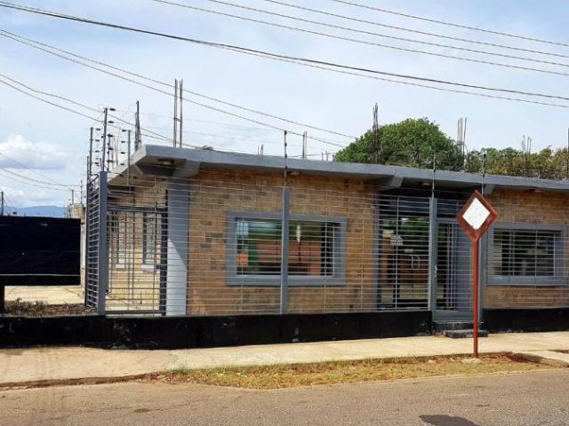 Local Comercial en venta en Santa Ana De Coro, Falcón