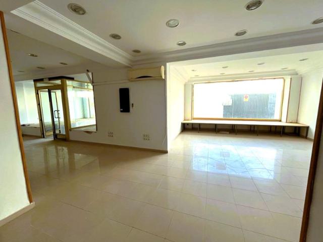 Local Comercial en venta en Lucena