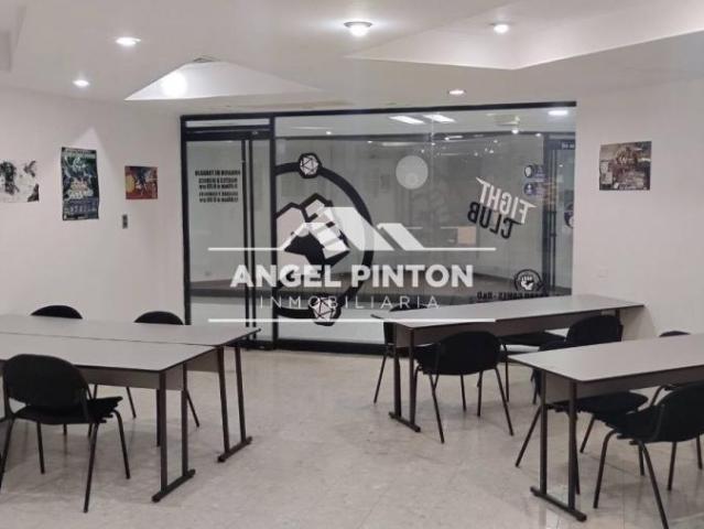 Local Comercial en venta en Cacique Mara, Maracaibo