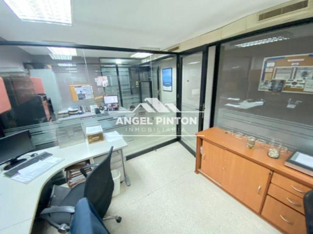 Local Comercial en venta en Cacique Mara, Maracaibo