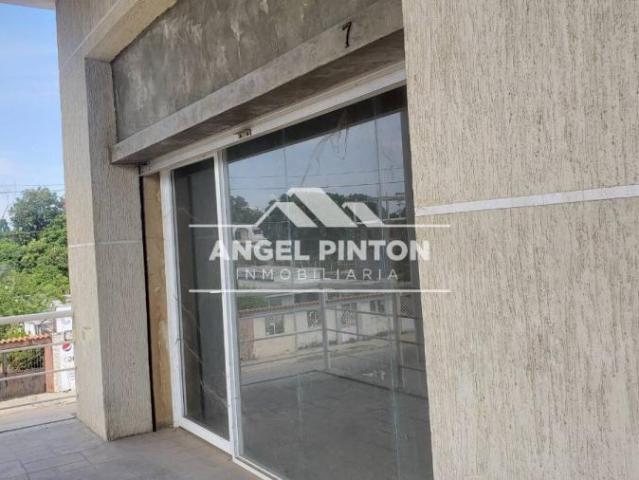 Local Comercial en venta en Cacique Mara, Maracaibo