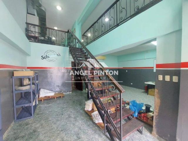 Local Comercial en venta en Cacique Mara, Maracaibo
