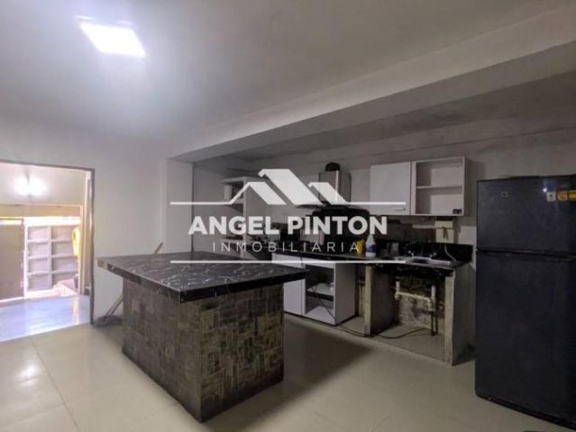 Local Comercial en venta en Cacique Mara, Maracaibo