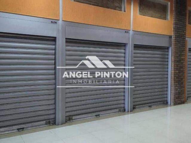 Local Comercial en venta en Cacique Mara, Maracaibo