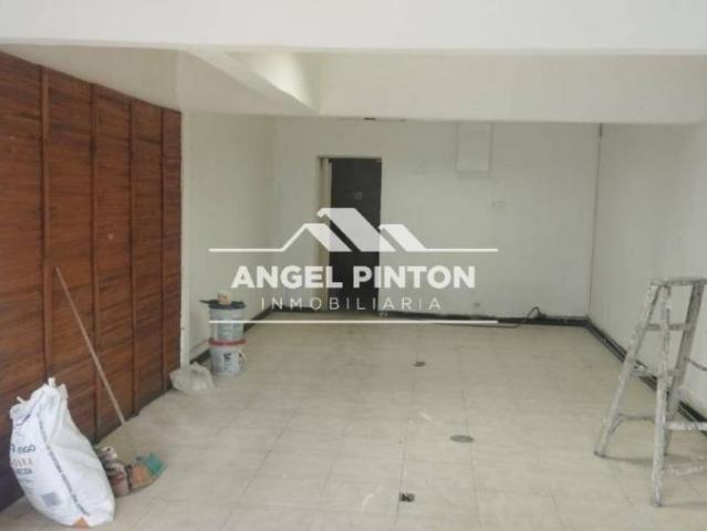 Local Comercial en venta en Cacique Mara, Maracaibo