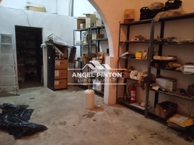 Local Comercial en venta en Cacique Mara, Maracaibo