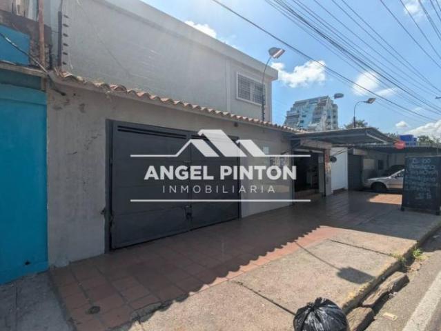 Local Comercial en venta en Cacique Mara, Maracaibo