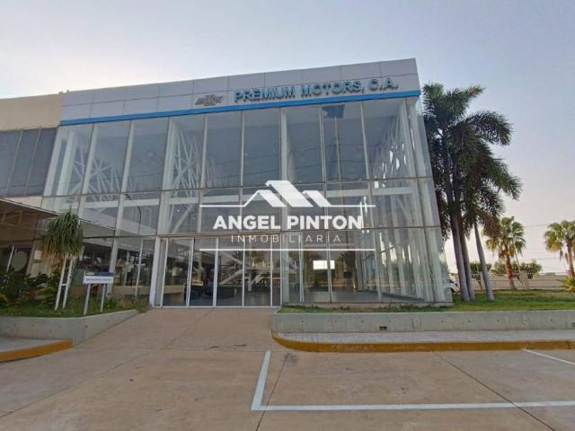 Local Comercial en venta en Cacique Mara, Maracaibo