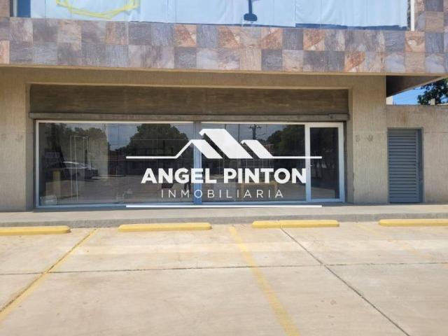 Local Comercial en venta en Cacique Mara, Maracaibo