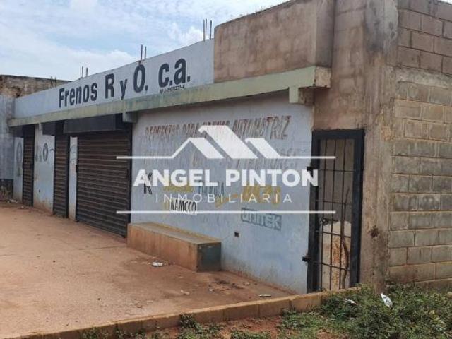 Local Comercial en venta en Cacique Mara, Maracaibo
