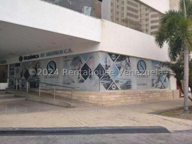 Local Comercial en venta en Cacique Mara, Maracaibo