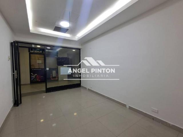 Local Comercial en venta en Cacique Mara, Maracaibo